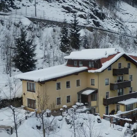 玛彻里奇公寓 巴德加斯坦