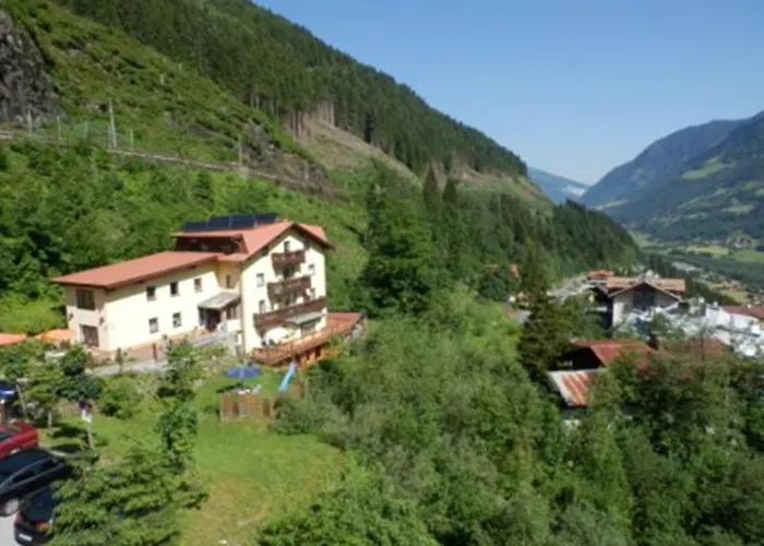 Haus Machreich Апартаменты